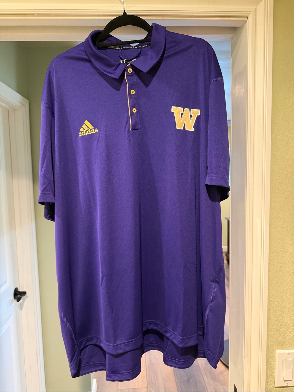 Adidas Men’s Purple Polo Washington Huskies Logo 3xl player edition.